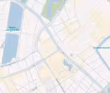 Kort, der viser et udsnit af København med veje, vandområder og grønne områder. Blandt de bemærkelsesværdige træk kan nævnes Sankt Jørgens Sø, en stor rektangulær sø, og grønne parker mellem vejene.